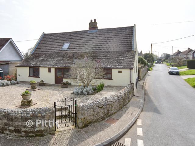 House for sale in Newbridge, Shalfleet