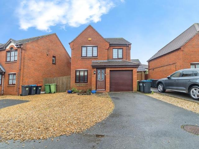 House for sale in Shenley Brook End, Milton Keynes