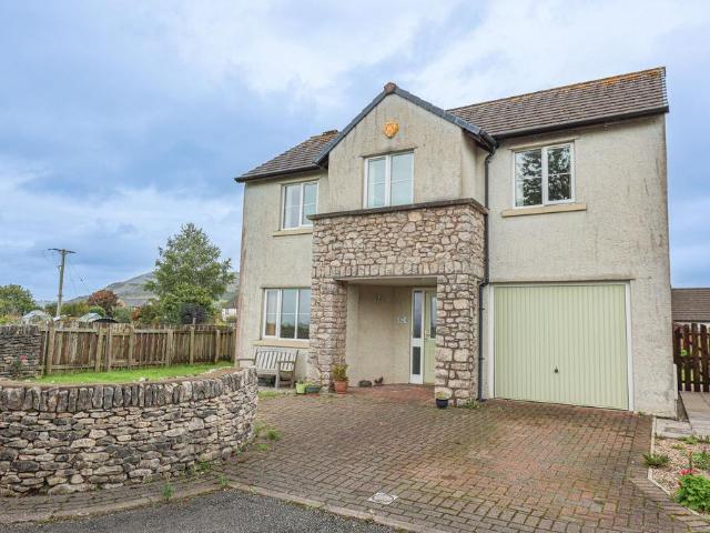 House for sale in Holme
