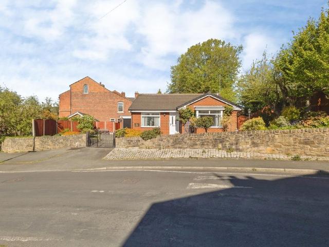 Bungalow for sale in Godley, Greenheys