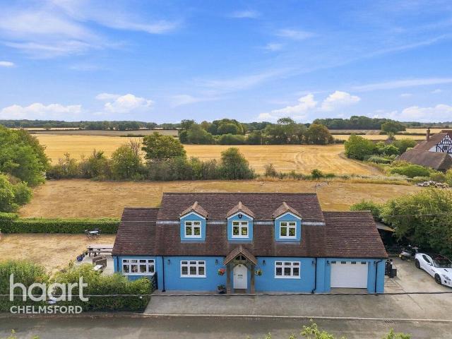 House for sale in Chatham Green, Chelmsford
