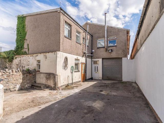 House for sale in Pillgwenlly, Wales