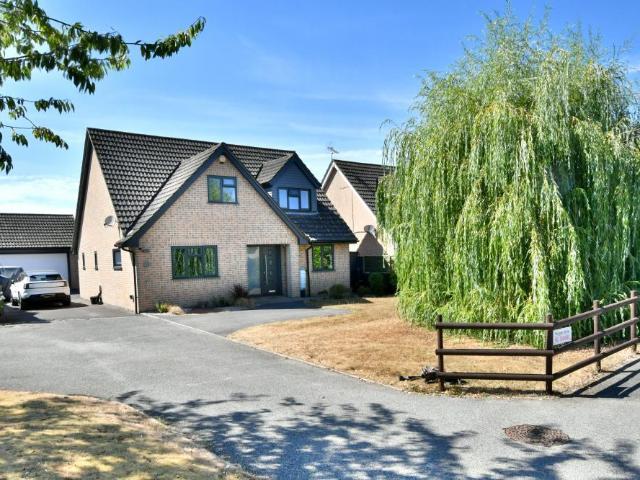 House for sale in Corfe Mullen