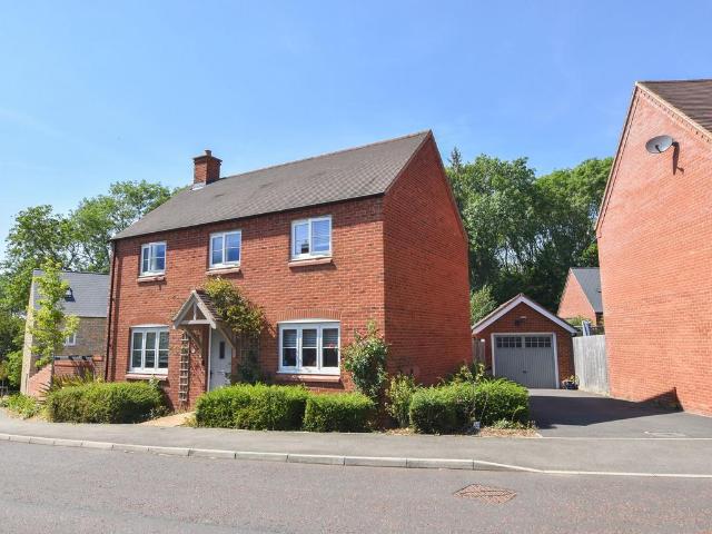 House for sale in Towcester, Northamptonshire