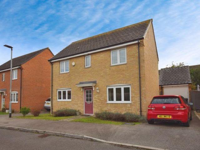 House for sale in Bedford