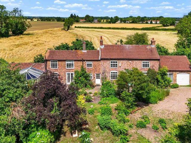 House for sale in Biggin, North Yorkshire