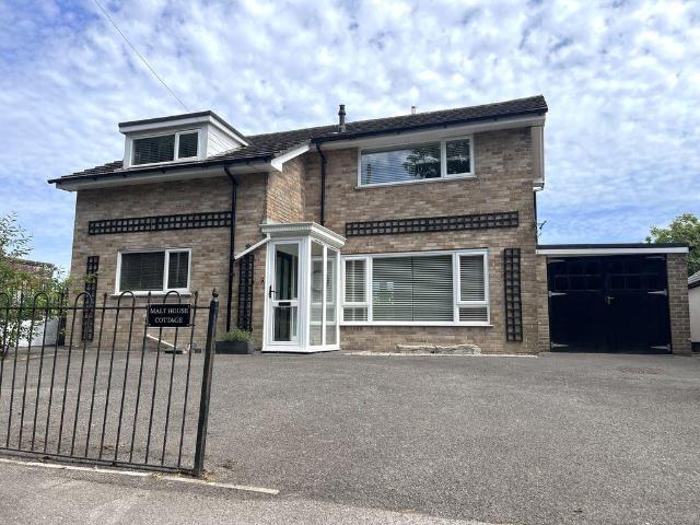 House for sale in Bere Regis, East Dorset