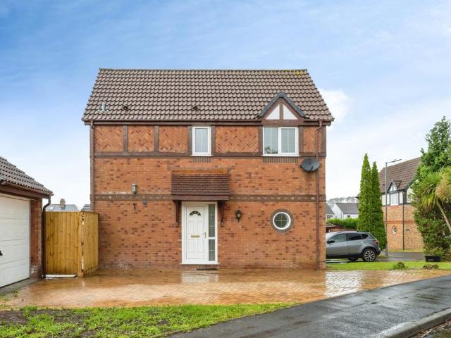 House for sale in Coed Cae, Llanelli