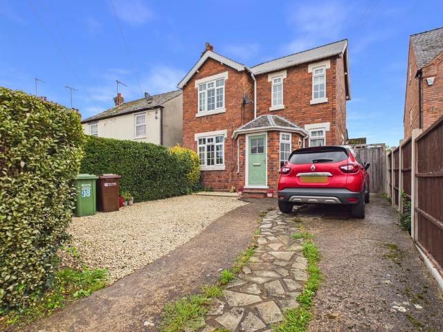 House for sale in Burlish Park, Wyre Forest
