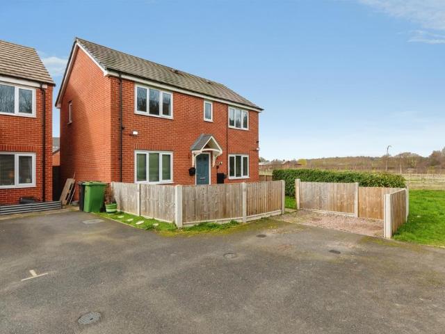 House for sale in Shepshed, Elmfield