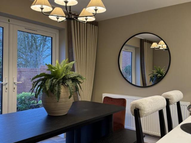 House for sale in Houghton Regis, Bedfordshire