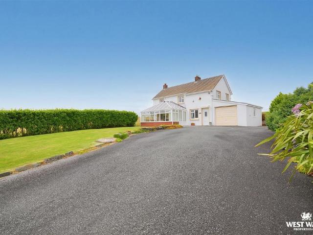 House for sale in Crymych, Hermon