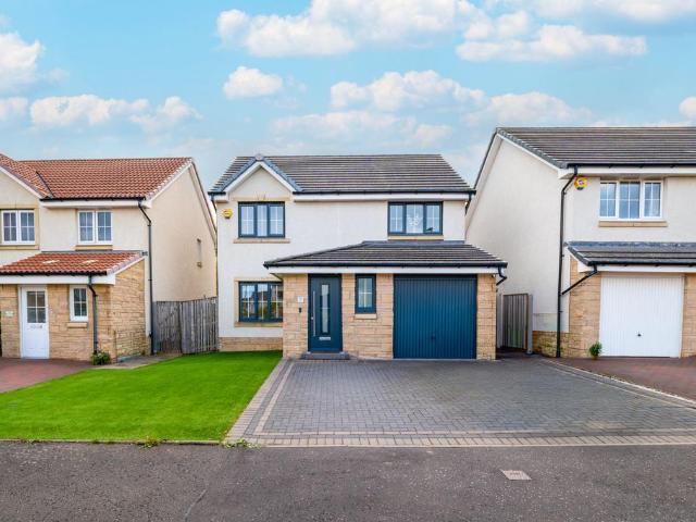 House for sale in Scotstoun, Scotland