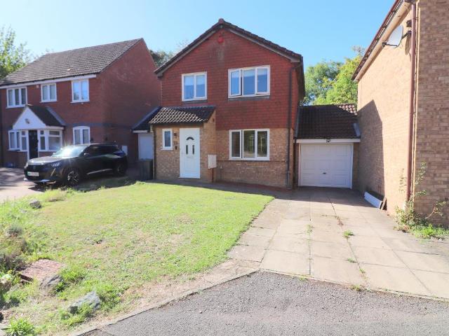House for sale in Round Green, Luton