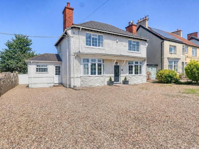 House for sale in Westcliff, North Lincolnshire