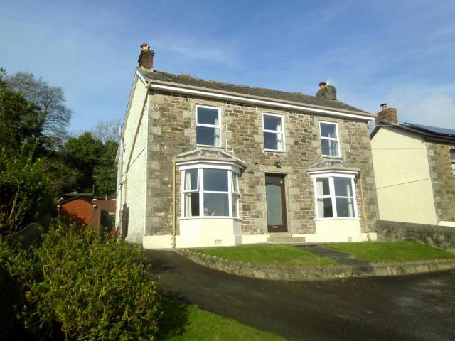 House for sale in Carharrack, Cornwall