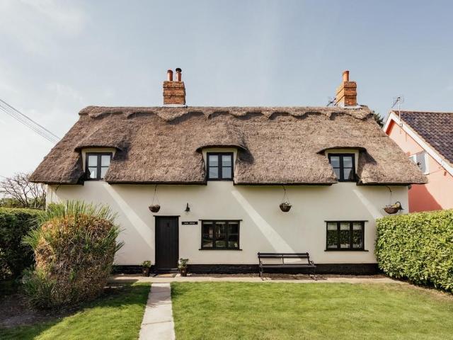 House for sale in Bedingfield, Suffolk