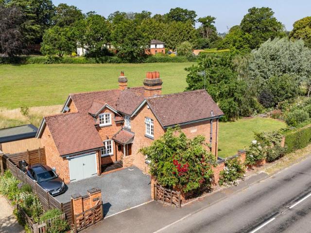 House for sale in Forthampton, Worcestershire