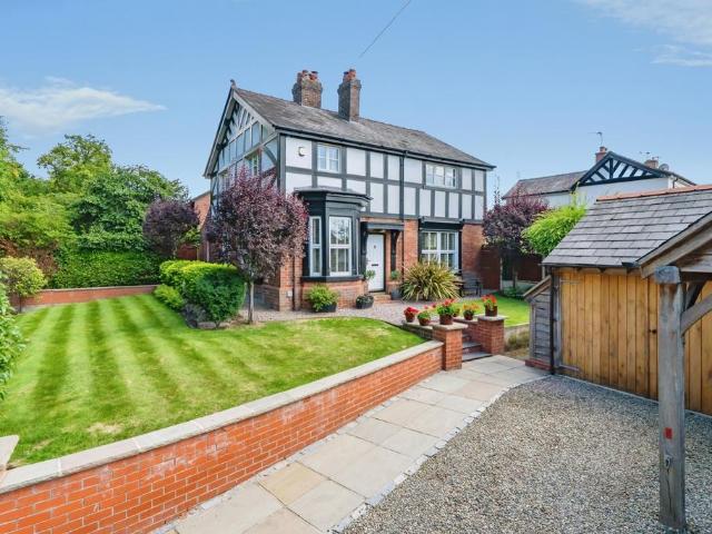 House for sale in Highfields Farm, Warrington