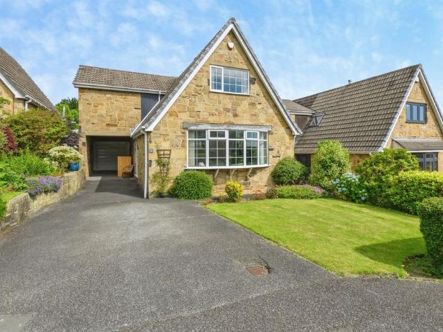 House for sale in Hightown, West Yorkshire