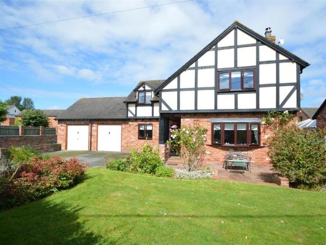 House for sale in Pontesbury, Shropshire
