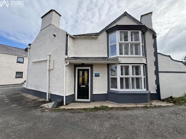 House for sale in Porth Amlwch, Amlwch
