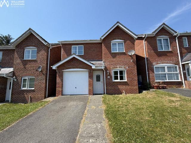 House for sale in Bangor, Wales