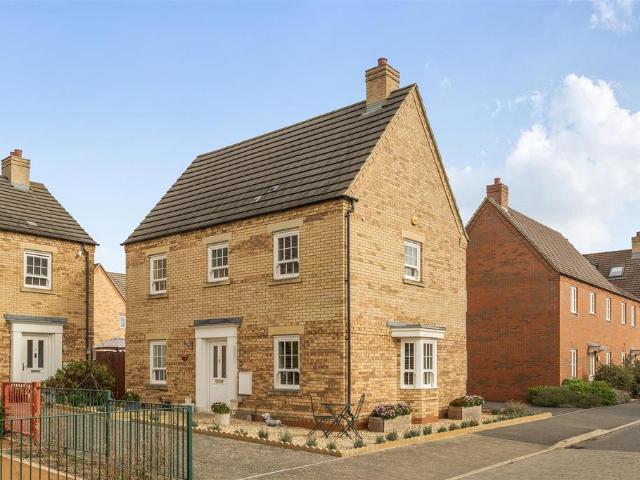 House for sale in Renhold, Bedford
