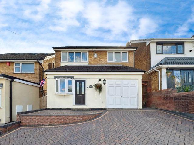House for sale in Aldridge, West Midlands