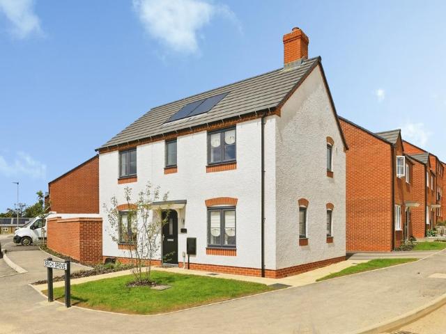 House for sale in Harpole, Northamptonshire