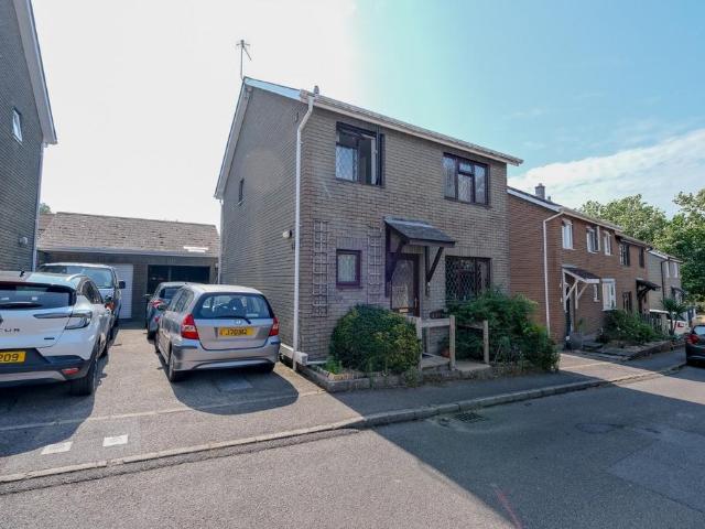 House for sale in Jersey Marine, Wales