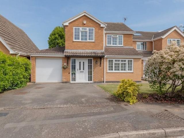 House for sale in Elmfield, Leicestershire