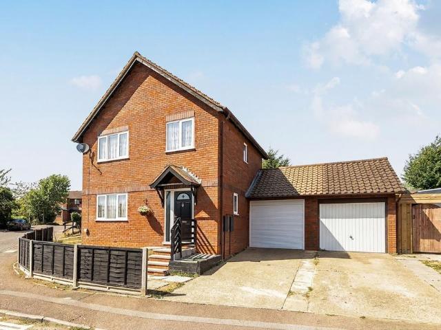 House for sale in Great Holm, Milton Keynes