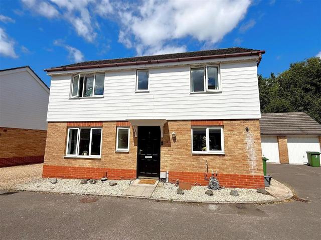 House for sale in Whiteley, Hampshire