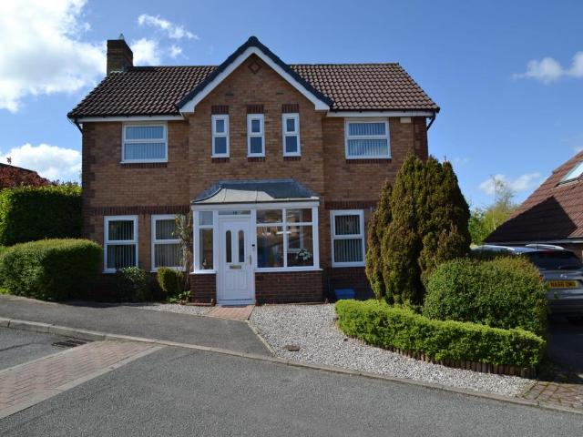 House for sale in West Yorkshire