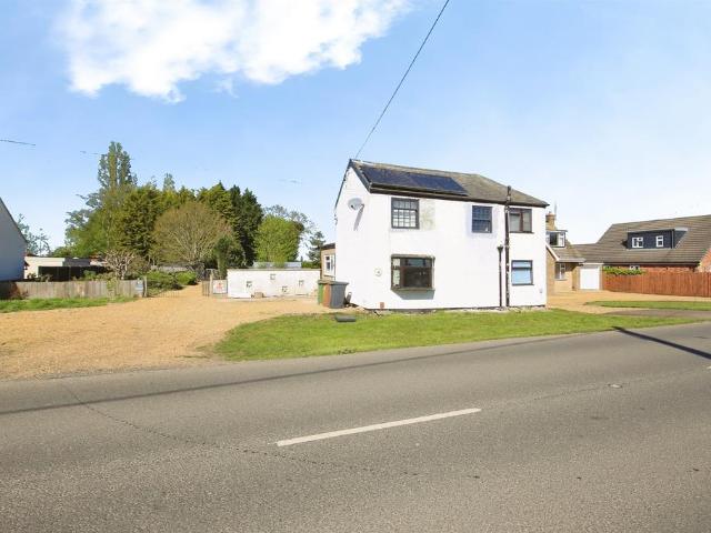 House for sale in Peterborough