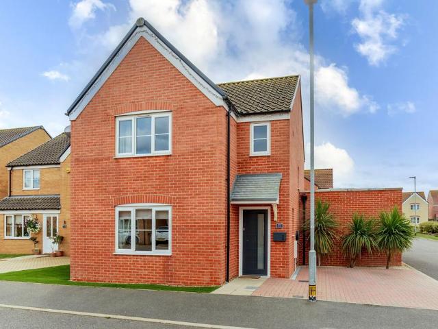 House for sale in Stokesby, Norfolk