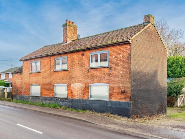 House for sale in East Tuddenham, Norfolk