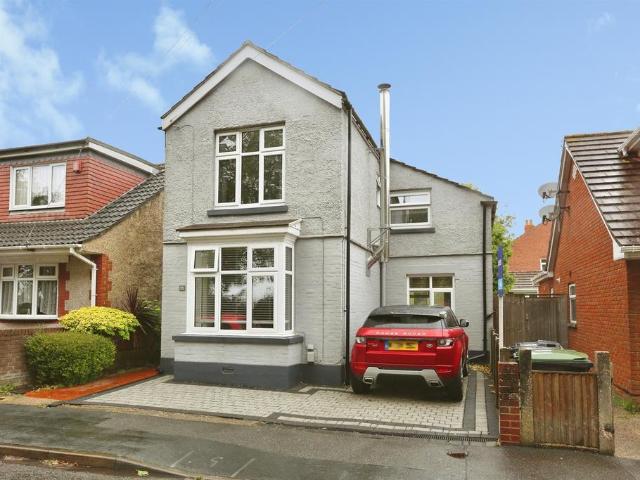 House for sale in Hardway, Middlecroft