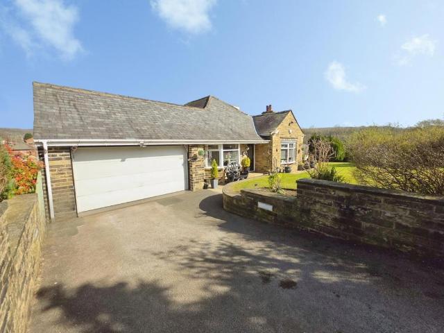 House for sale in Baildon