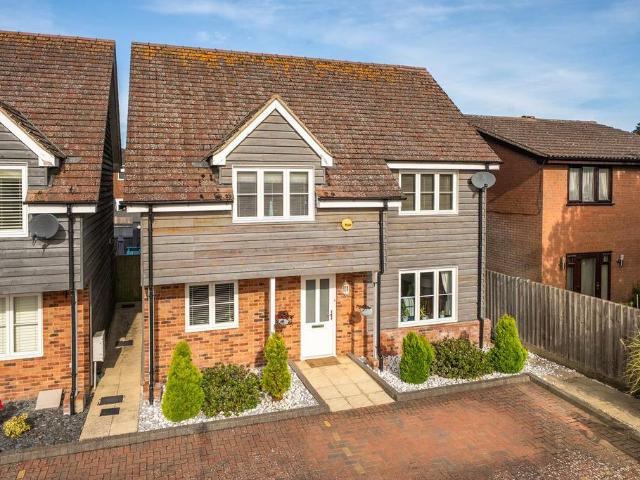 House for sale in Toddington, Bedfordshire