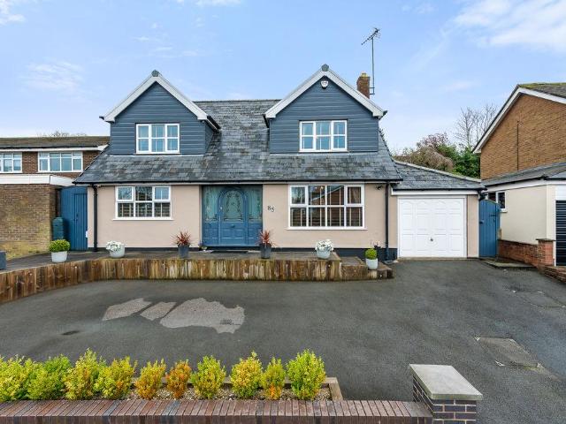 House for sale in Thornhill, Wigan