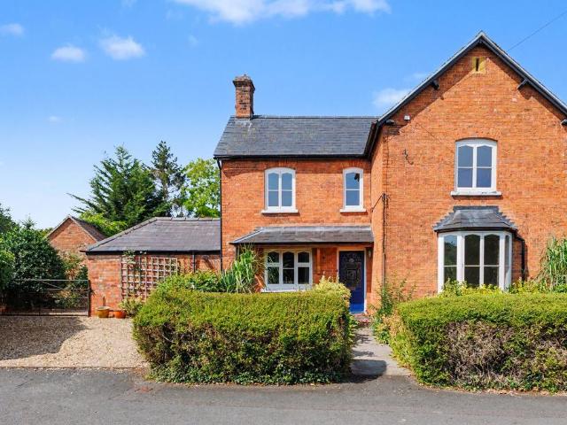House for sale in Shipston on Stour, Alderminster