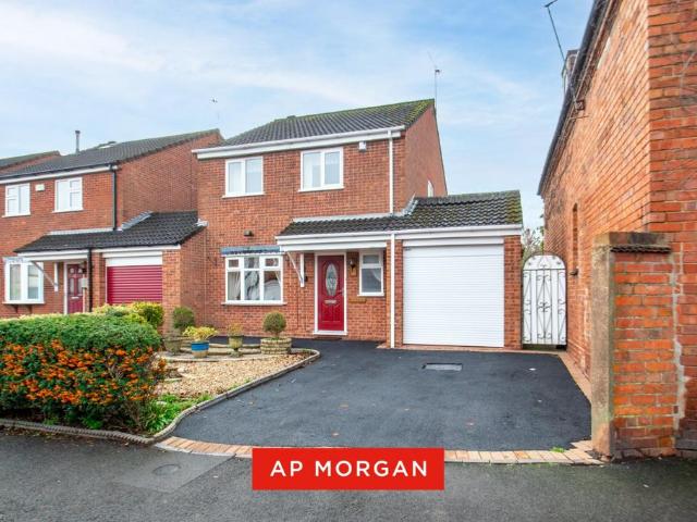 House for sale in Stourbridge, West Midlands