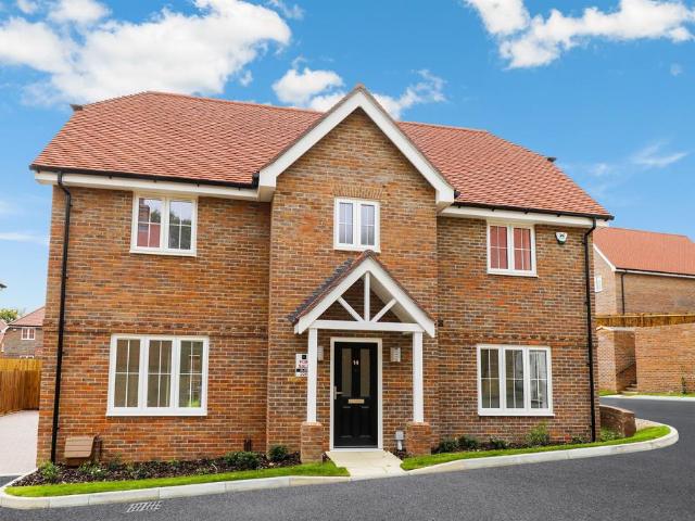House for sale in Alderbrook, Cross In Hand
