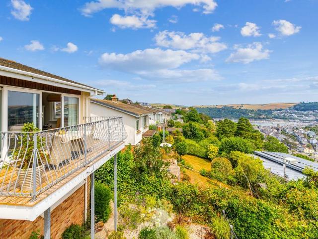 House for sale in Strode, Devon