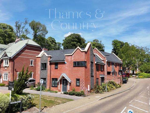 House for sale in Daws Hill, Cressex