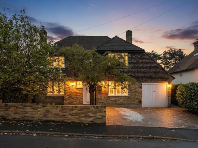 House for sale in Sandown Park, Kent