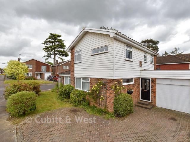 House for sale in North Horsham, Horsham