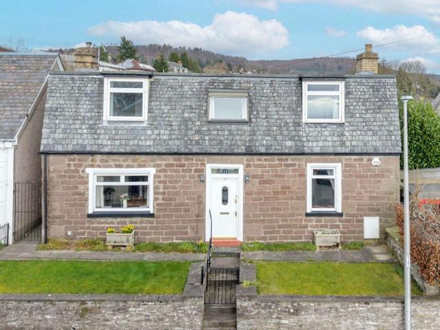House for sale in Crieff, Scotland